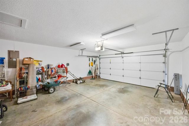 4286 Timberwood Drive, Gastonia, NC 28056