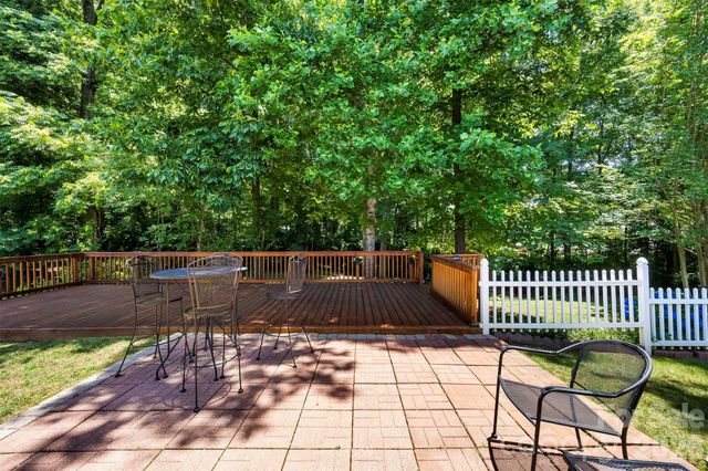 4286 Timberwood Drive, Gastonia, NC 28056