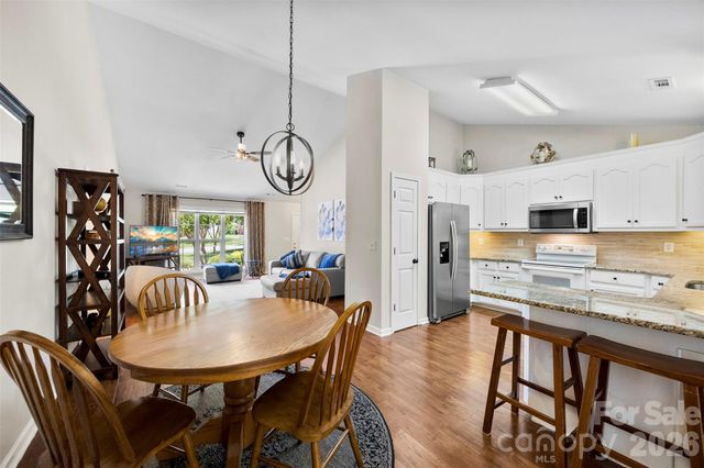 4286 Timberwood Drive, Gastonia, NC 28056