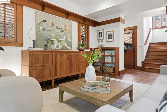 6401 Benvenue Avenue, Oakland, CA 94618