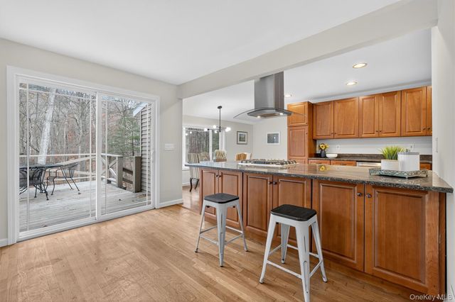 89 Maple Brook Road, Tuxedo Park, NY 10987