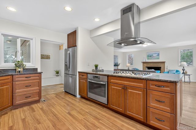 89 Maple Brook Road, Tuxedo Park, NY 10987