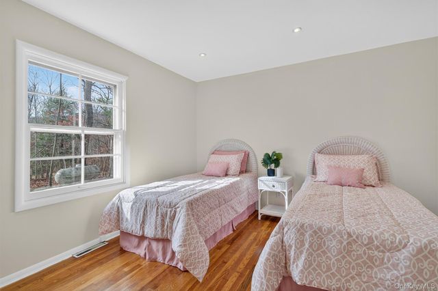 89 Maple Brook Road, Tuxedo Park, NY 10987