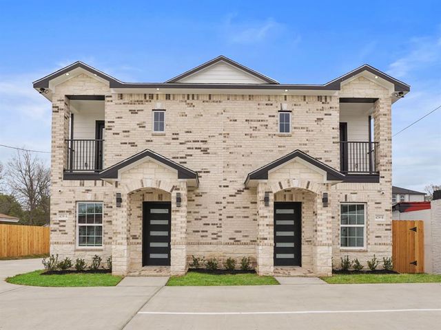 4739 Reed Road A, Houston, TX 77033