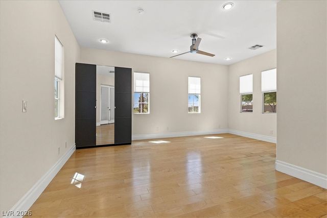 3043 Red Springs Drive, Las Vegas, NV 89135
