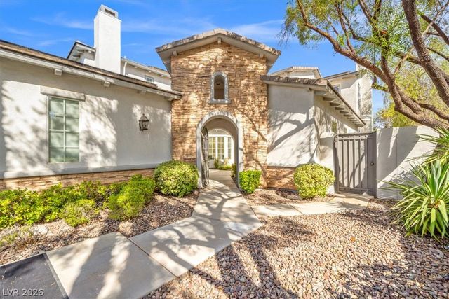 3043 Red Springs Drive, Las Vegas, NV 89135