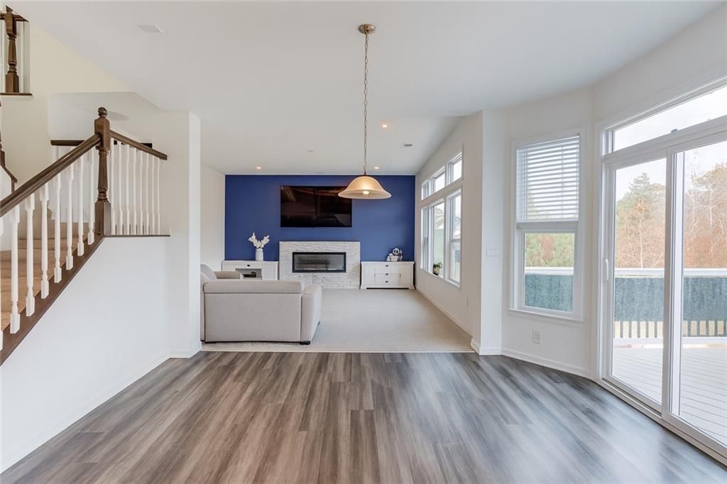 Image 16 of property listing at 1810 Primrose Park Road, Sugar Hill, GA 30518