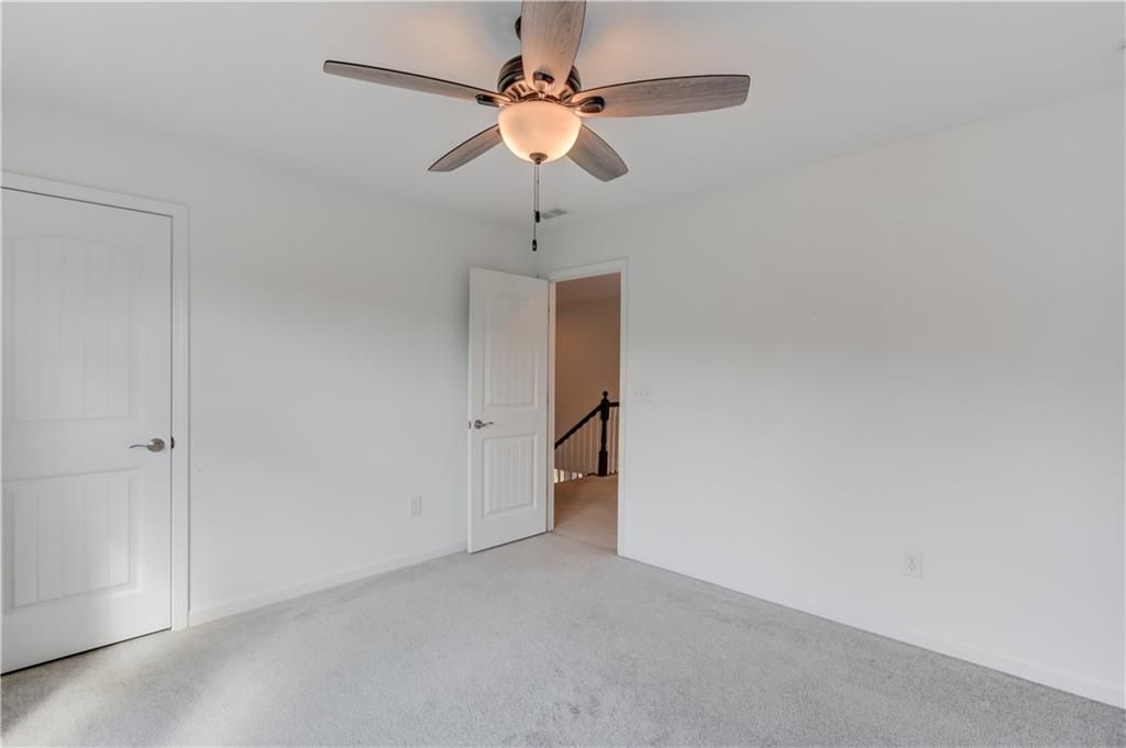 Image 33 of property listing at 1810 Primrose Park Road, Sugar Hill, GA 30518