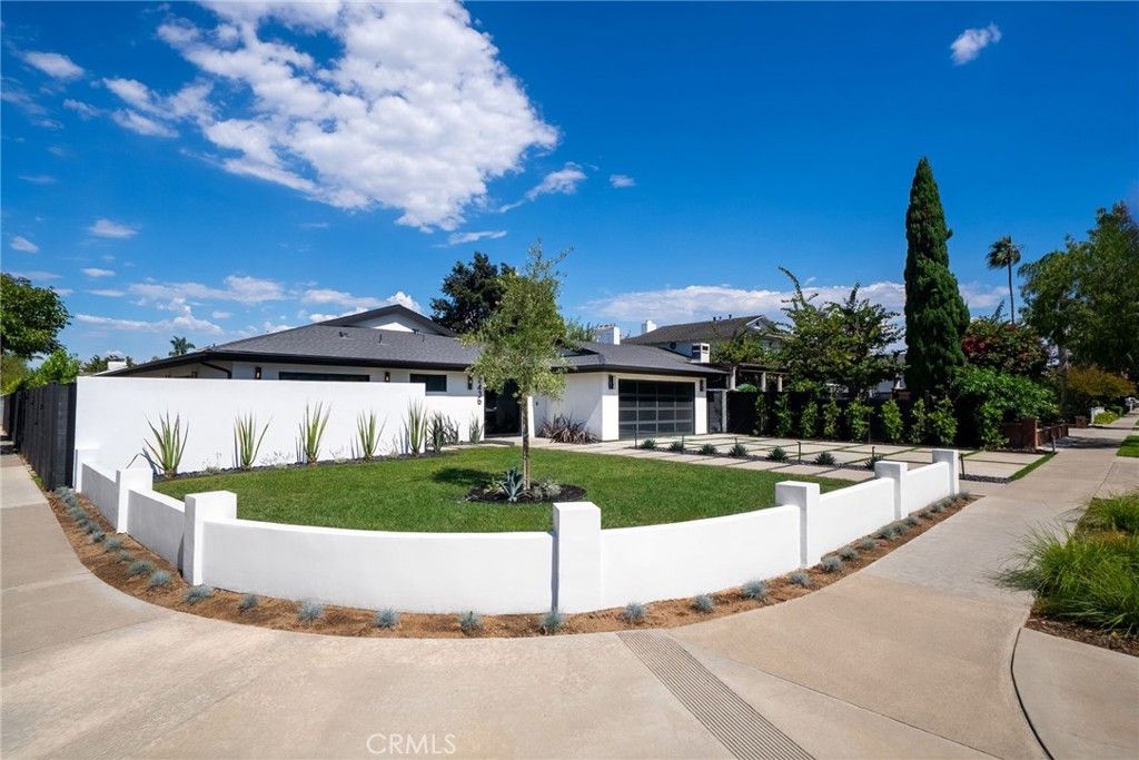 2436 Holiday, Newport Beach, CA 92660 — photo 2