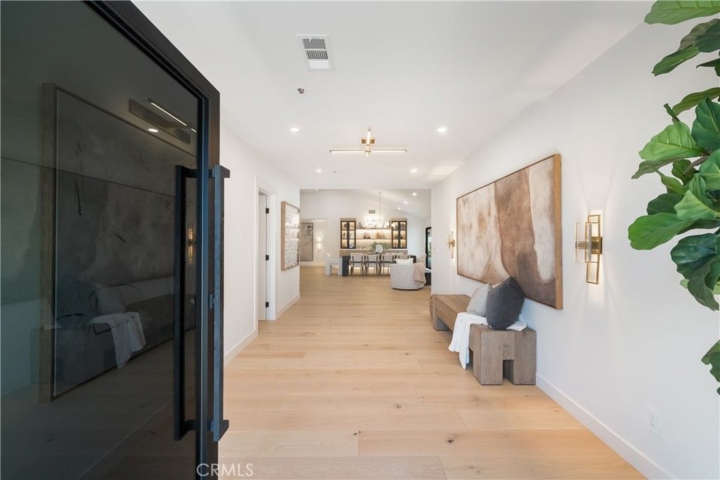 2436 Holiday, Newport Beach, CA 92660 — photo 3