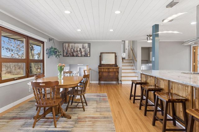 4415 Victoria Street N, Shoreview, MN 55126