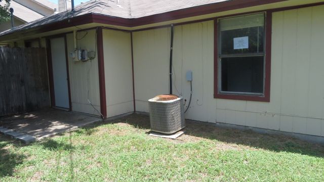 5912 Tinsley Drive, Arlington, TX 76017