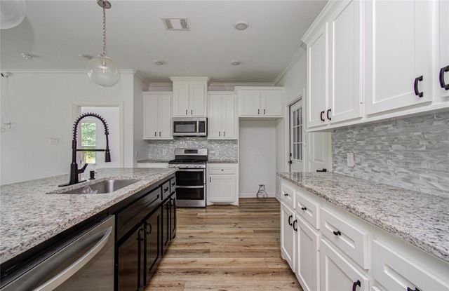 18927 Iris Lane, Porter, TX 77365