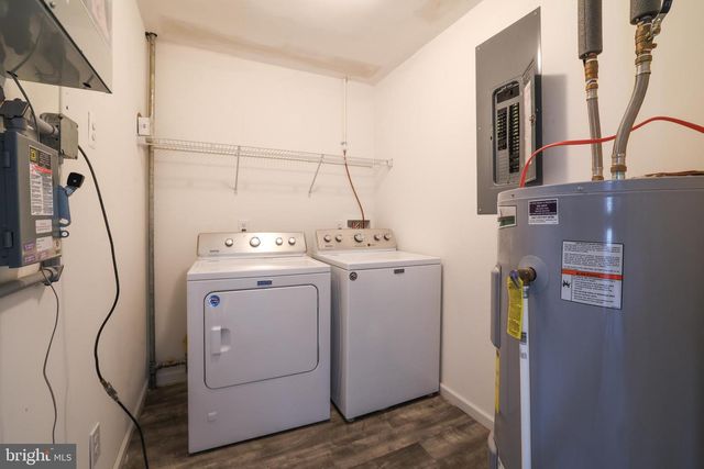 81 L E HARBOR BLVD, Tuckerton, NJ 08087