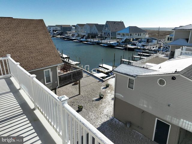 81 L E HARBOR BLVD, Tuckerton, NJ 08087