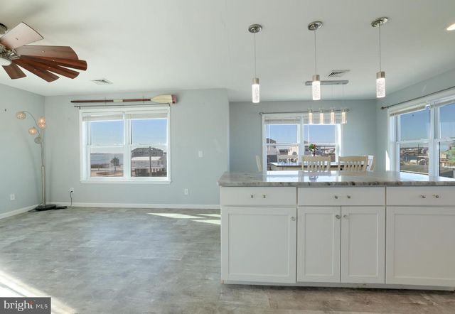 81 L E HARBOR BLVD, Tuckerton, NJ 08087