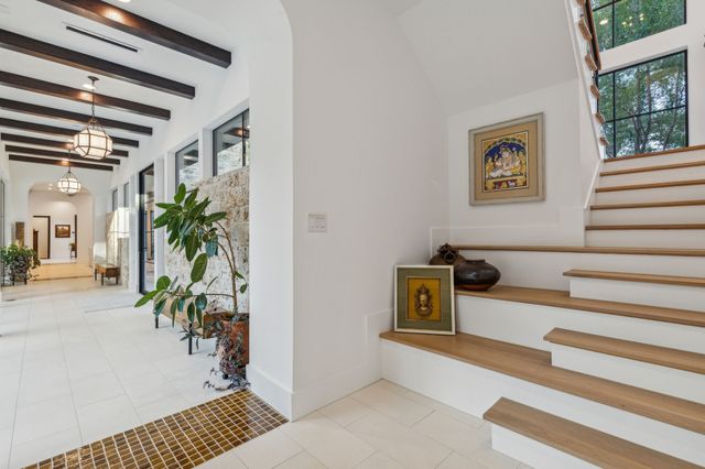 13919 Hughes Lane, Dallas, TX 75240