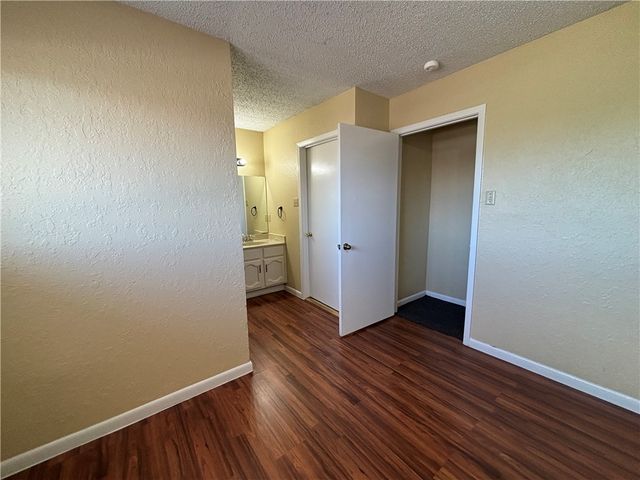 4206 Walnut Hills Dr D, Corpus Christi, TX 78413