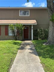 4206 Walnut Hills Dr D, Corpus Christi, TX 78413