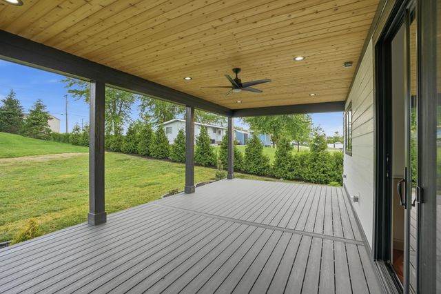 14067 Rosemary Lane, St. John, IN 46373