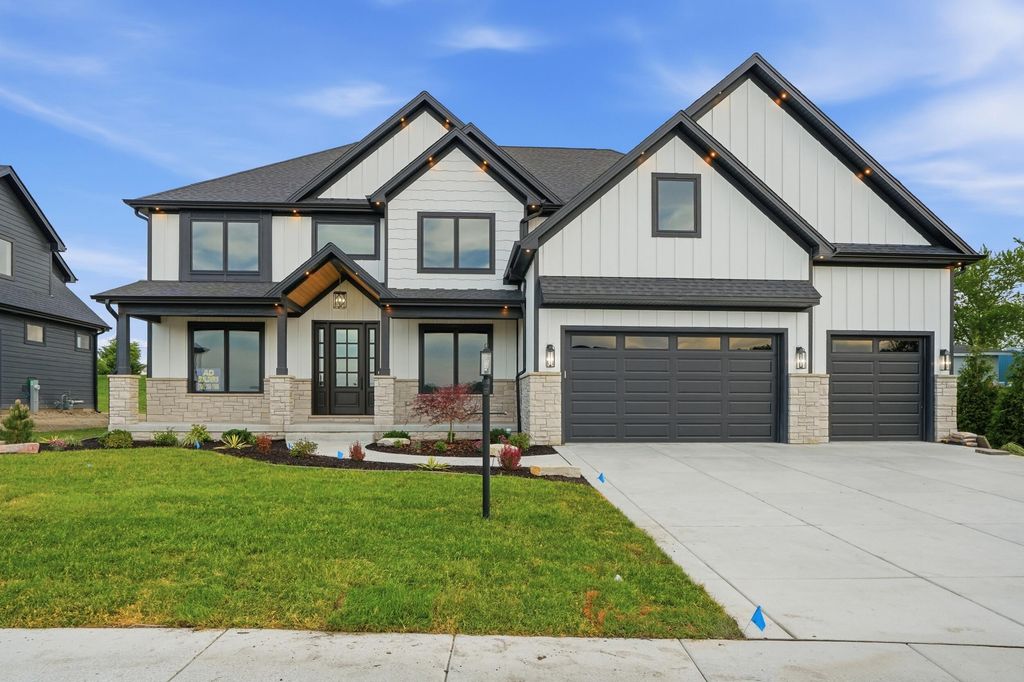 14067 Rosemary Lane, St. John, IN 46373
