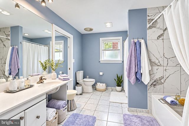 1443 RHAWN ST, Philadelphia, PA 19111