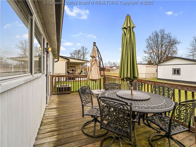 3250 Putnam Avenue, Hurricane, WV 25526