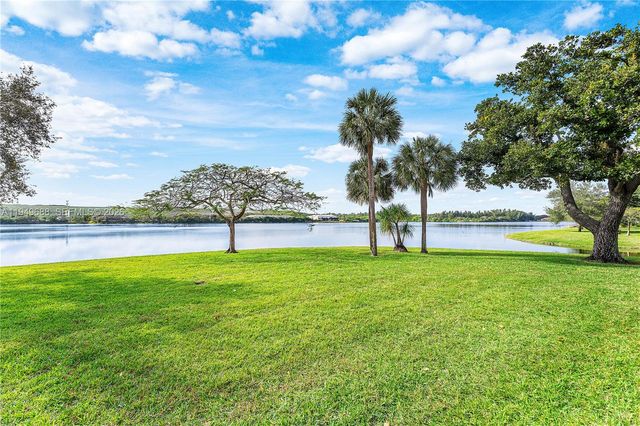 503 Republic Ct 503, Deerfield Beach, FL 33442