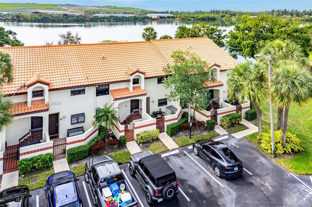 503 Republic Ct 503, Deerfield Beach, FL 33442