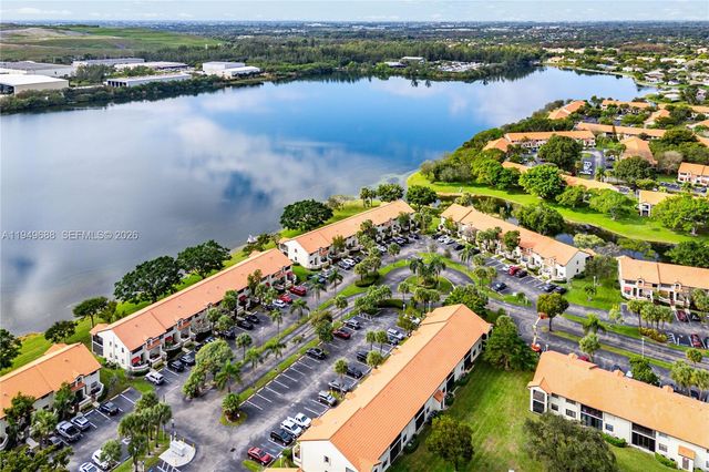 503 Republic Ct 503, Deerfield Beach, FL 33442