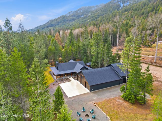 12794 N Boyer Rd, Sandpoint, ID 83864
