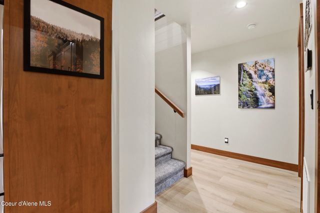 12794 N Boyer Rd, Sandpoint, ID 83864