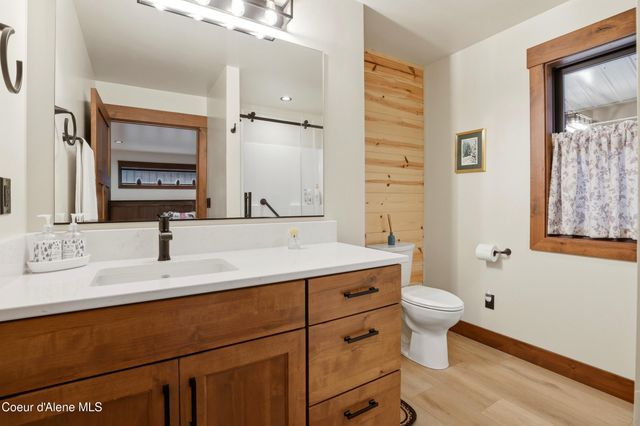 12794 N Boyer Rd, Sandpoint, ID 83864