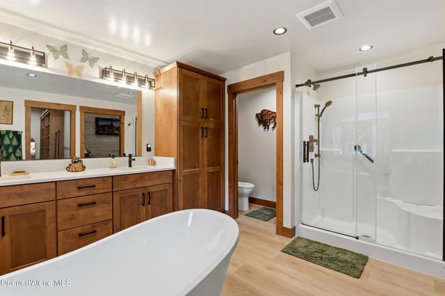 12794 N Boyer Rd, Sandpoint, ID 83864