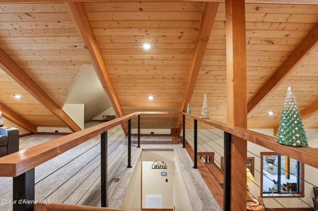 12794 N Boyer Rd, Sandpoint, ID 83864