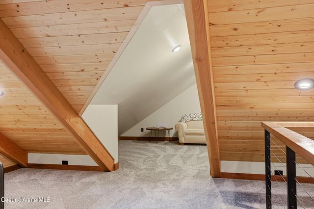 12794 N Boyer Rd, Sandpoint, ID 83864