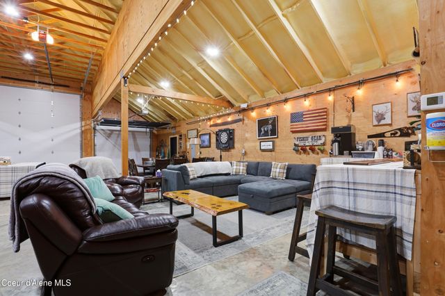 12794 N Boyer Rd, Sandpoint, ID 83864