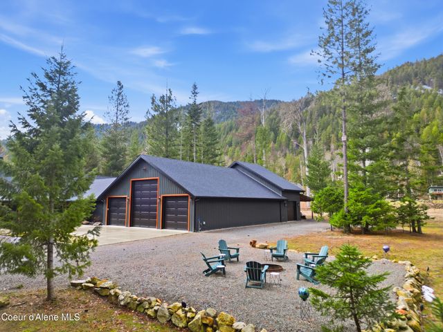 12794 N Boyer Rd, Sandpoint, ID 83864