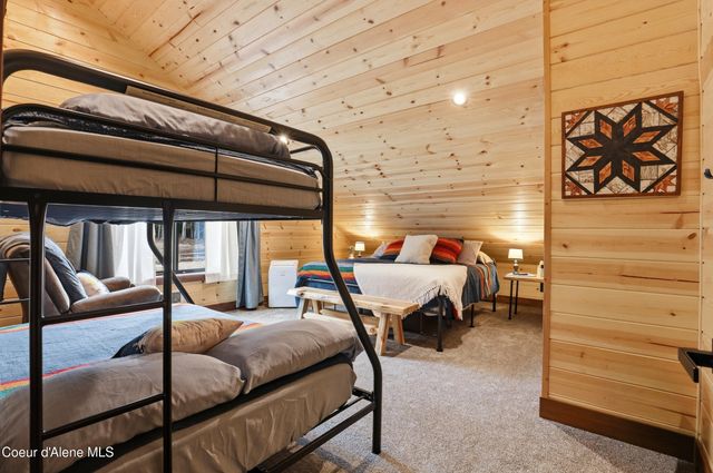 12794 N Boyer Rd, Sandpoint, ID 83864