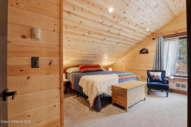 12794 N Boyer Rd, Sandpoint, ID 83864