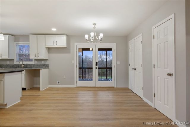 621 Leon Prall Road, Otisco, IN 47163