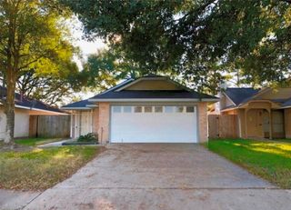 13715 Vickston Lane, Houston, TX 77014