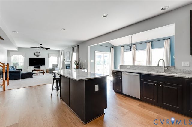 1625 N White Mountain Dr, Chesterfield, VA 23836