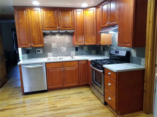 196 Bristol Street, Canandaigua City, NY 14424