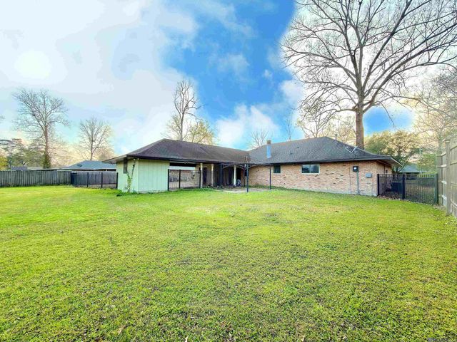 6436 Bridgeport Dr, Greenwell Springs, LA 70739