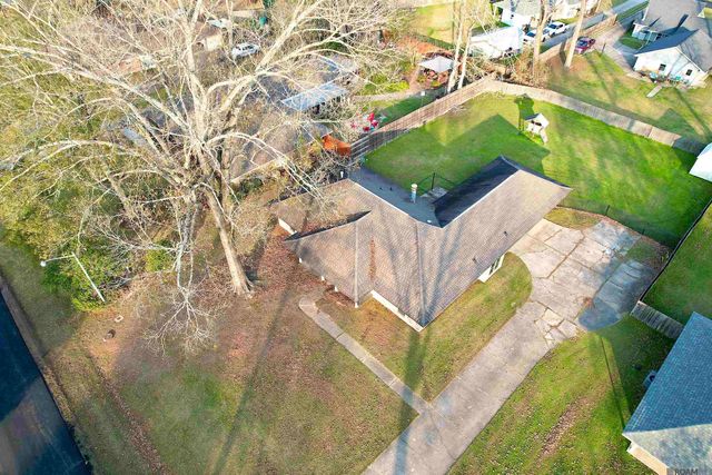 6436 Bridgeport Dr, Greenwell Springs, LA 70739