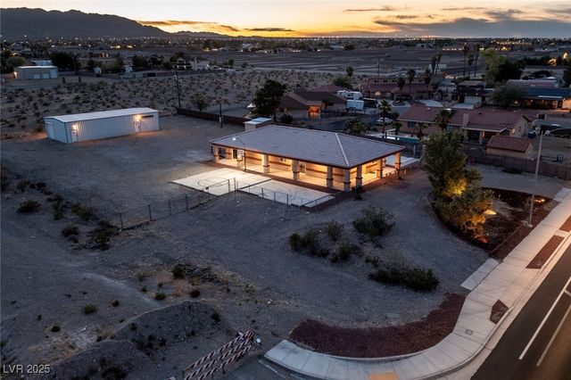 5315 North Fort Apache Road, Las Vegas, NV 89149