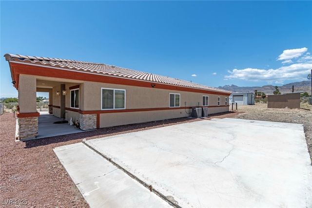 5315 North Fort Apache Road, Las Vegas, NV 89149