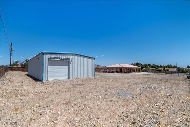 5315 North Fort Apache Road, Las Vegas, NV 89149