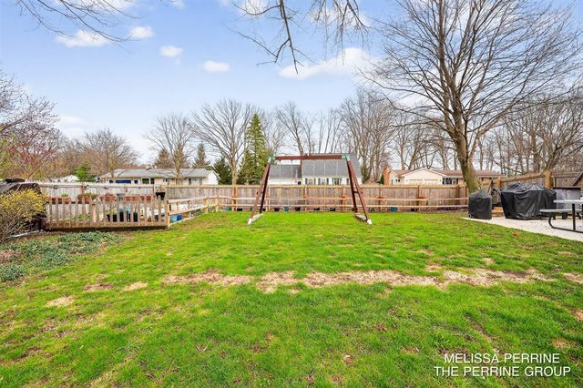 3855 42nd Street, Grandville, MI 49418